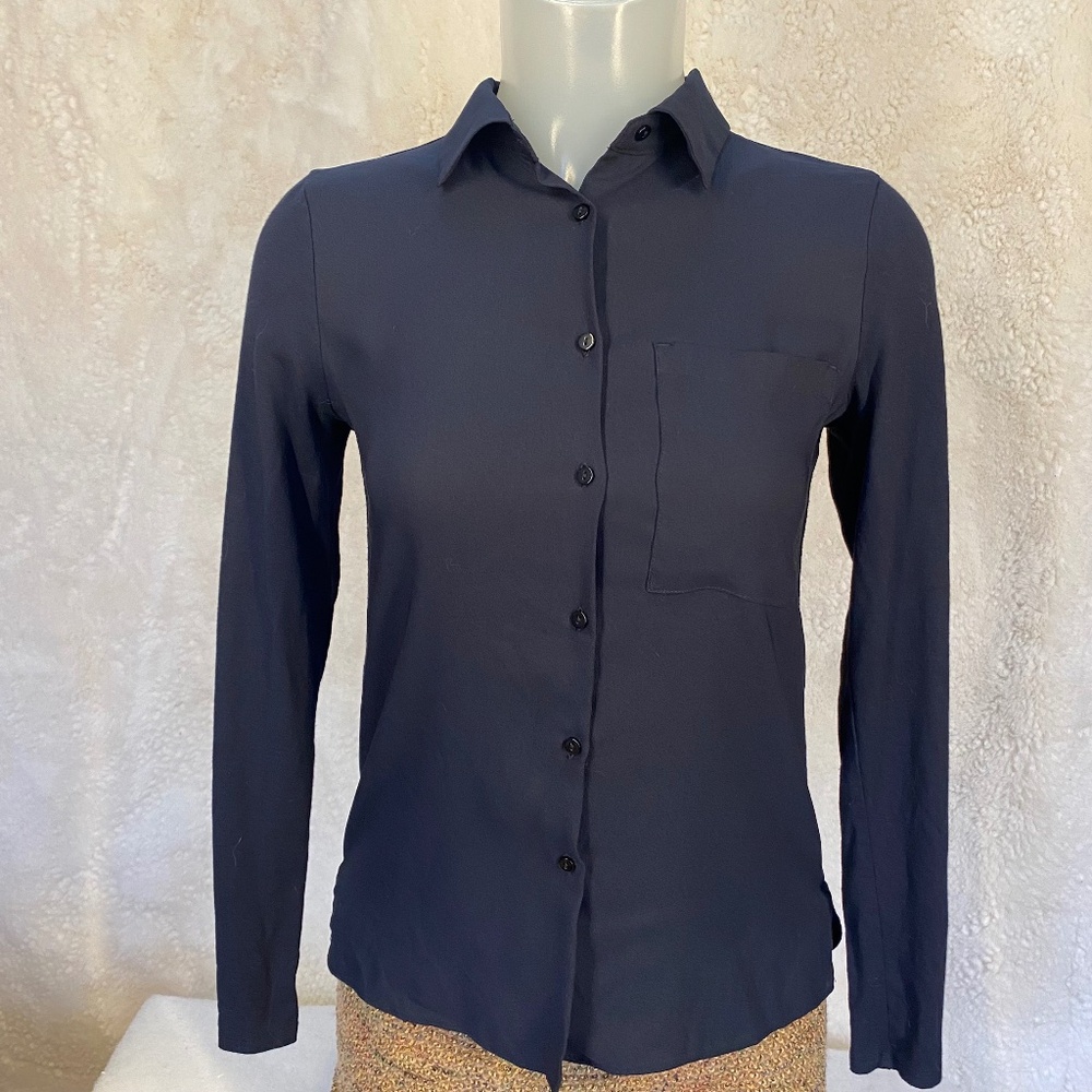 Ann Taylor Long Sleeve Collared Button Down Shirt blouse, Dark Blue, Size XXSP
